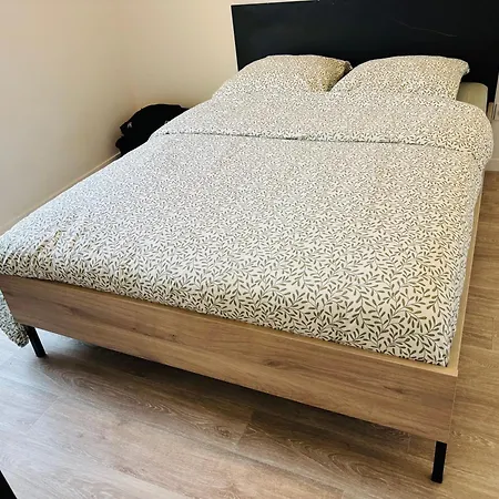 Spacieuse Et Lumineuse בית אירוח