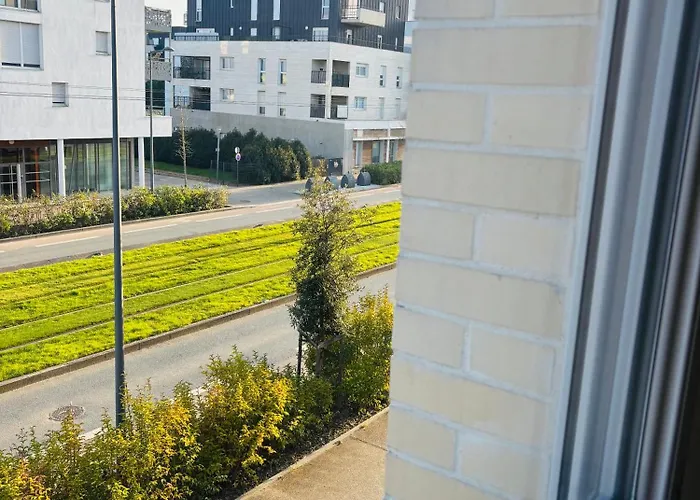 Spacieuse Et Lumineuse * אנז'ה