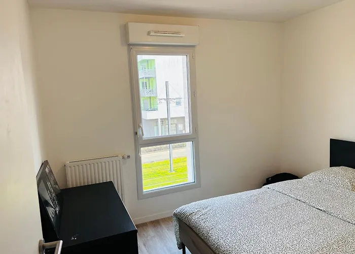 Spacieuse Et Lumineuse Angers